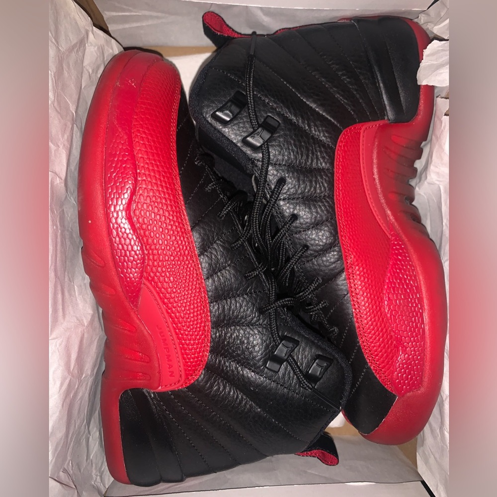 Jordan 12’s